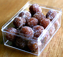 tamarind_balls-pic